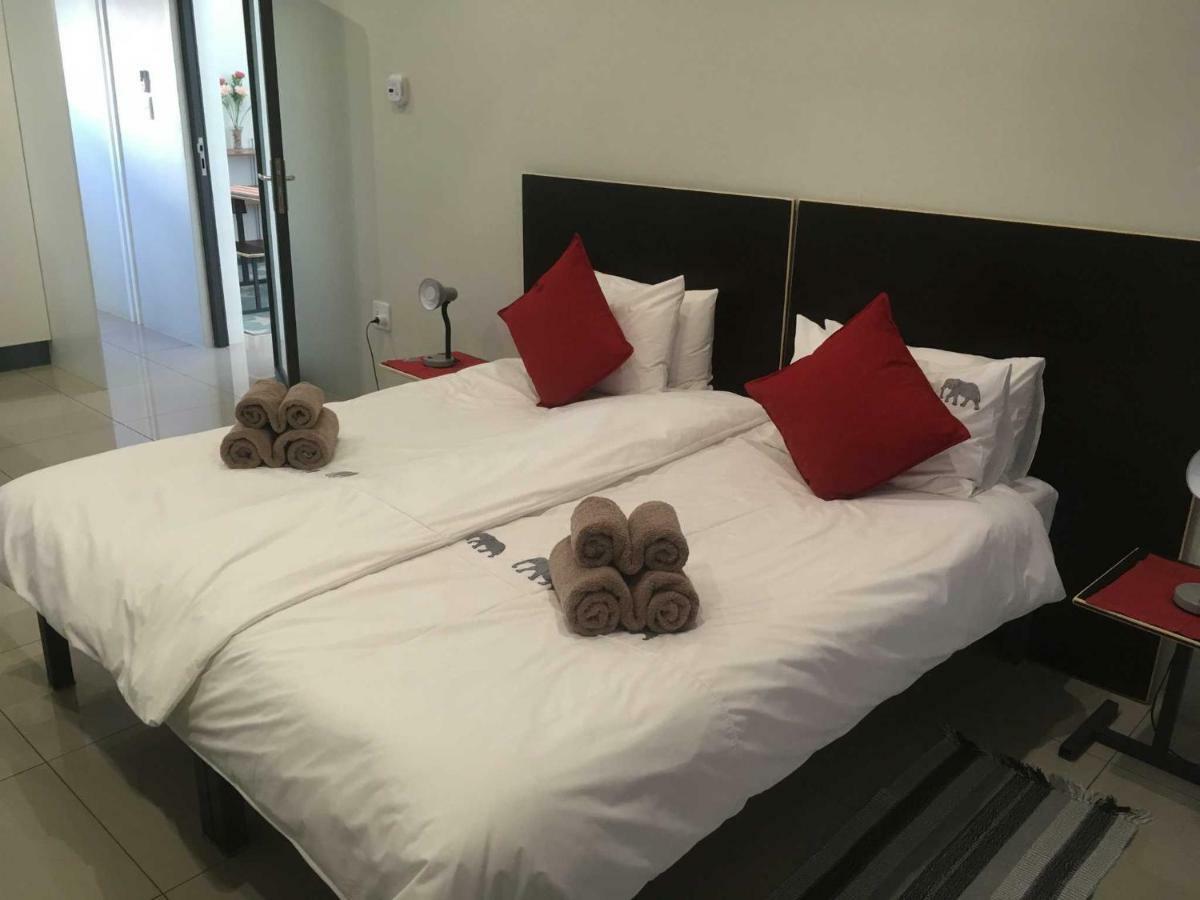 Suiderhof Self-Catering Hotel Windhoek Eksteriør billede