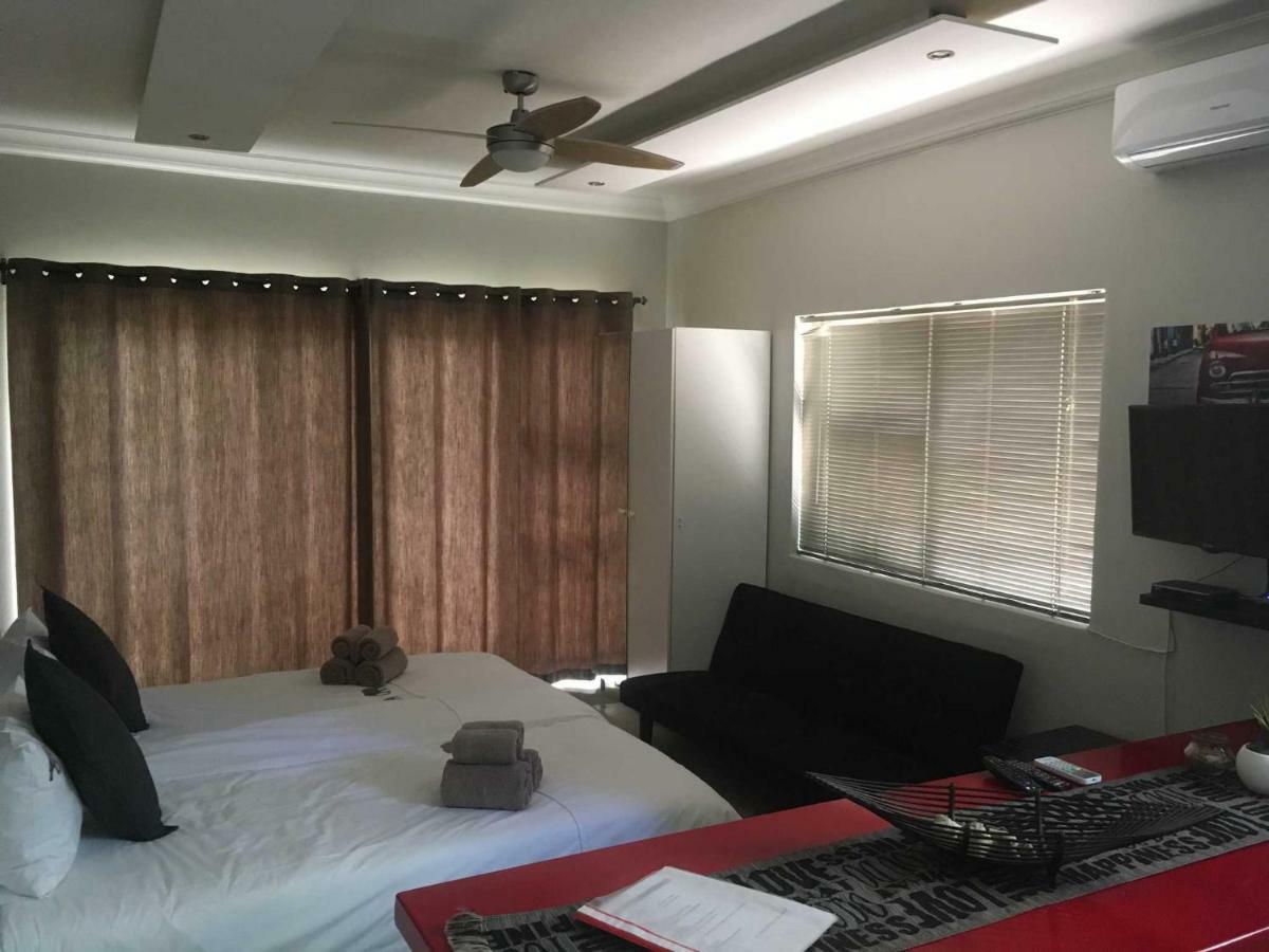 Suiderhof Self-Catering Hotel Windhoek Eksteriør billede