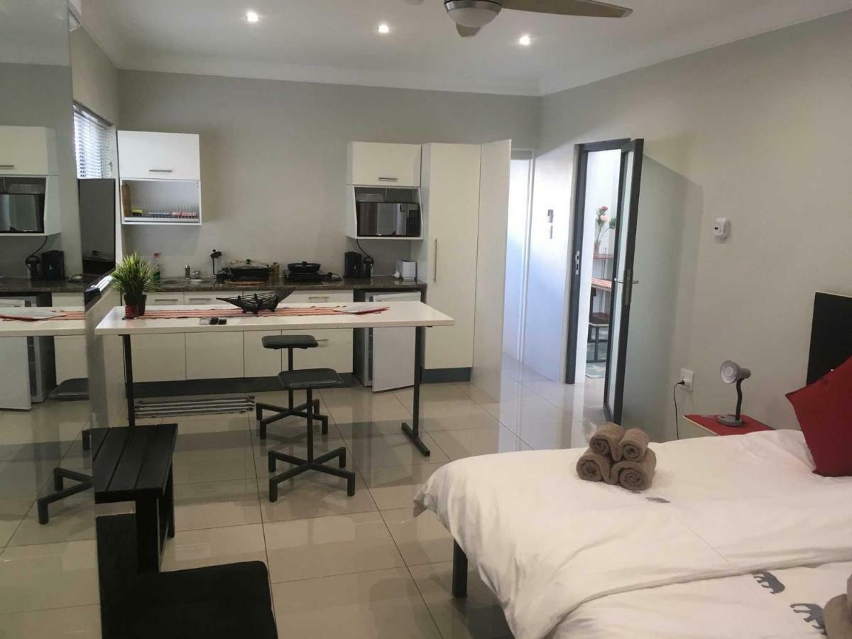 Suiderhof Self-Catering Hotel Windhoek Eksteriør billede