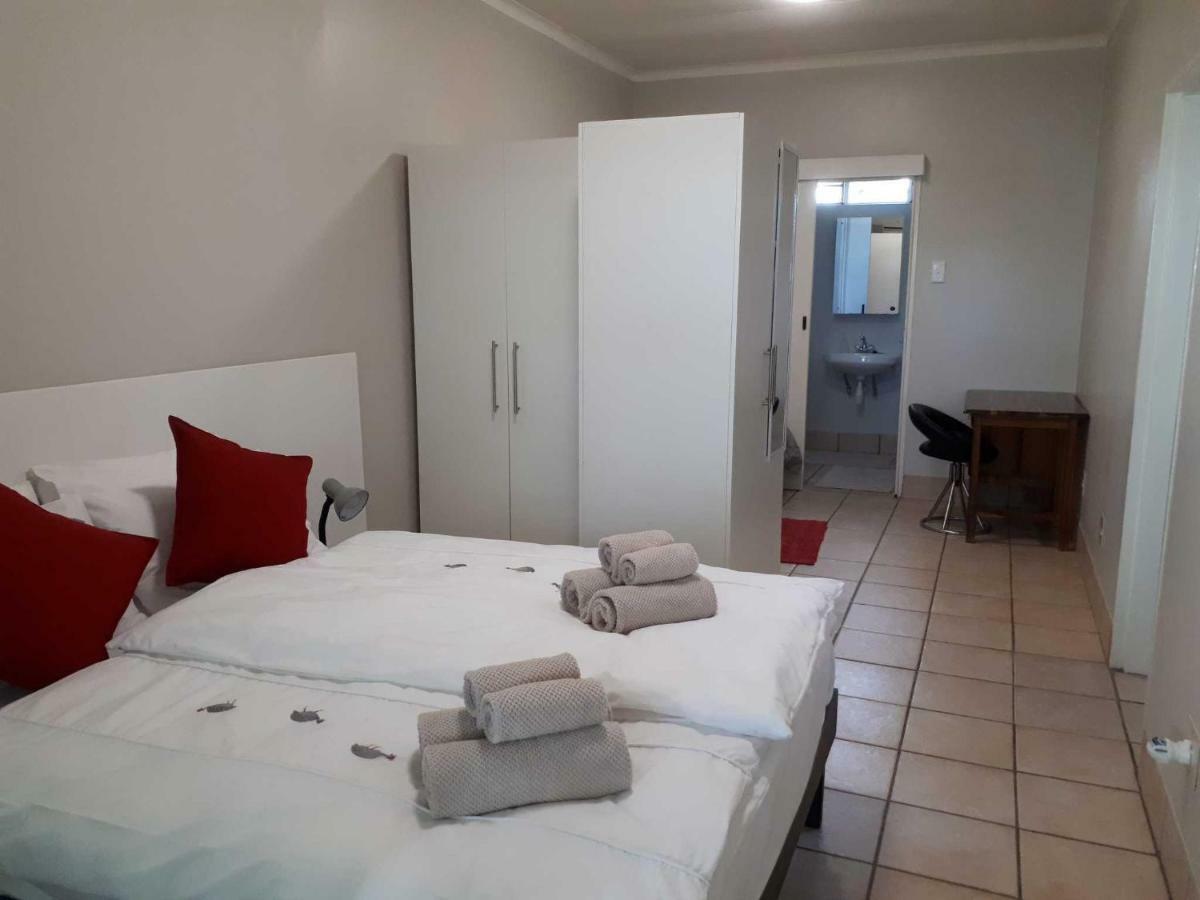 Suiderhof Self-Catering Hotel Windhoek Eksteriør billede