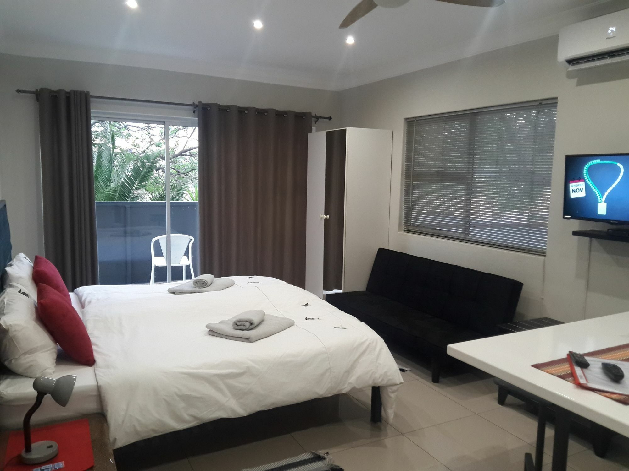 Suiderhof Self-Catering Hotel Windhoek Eksteriør billede